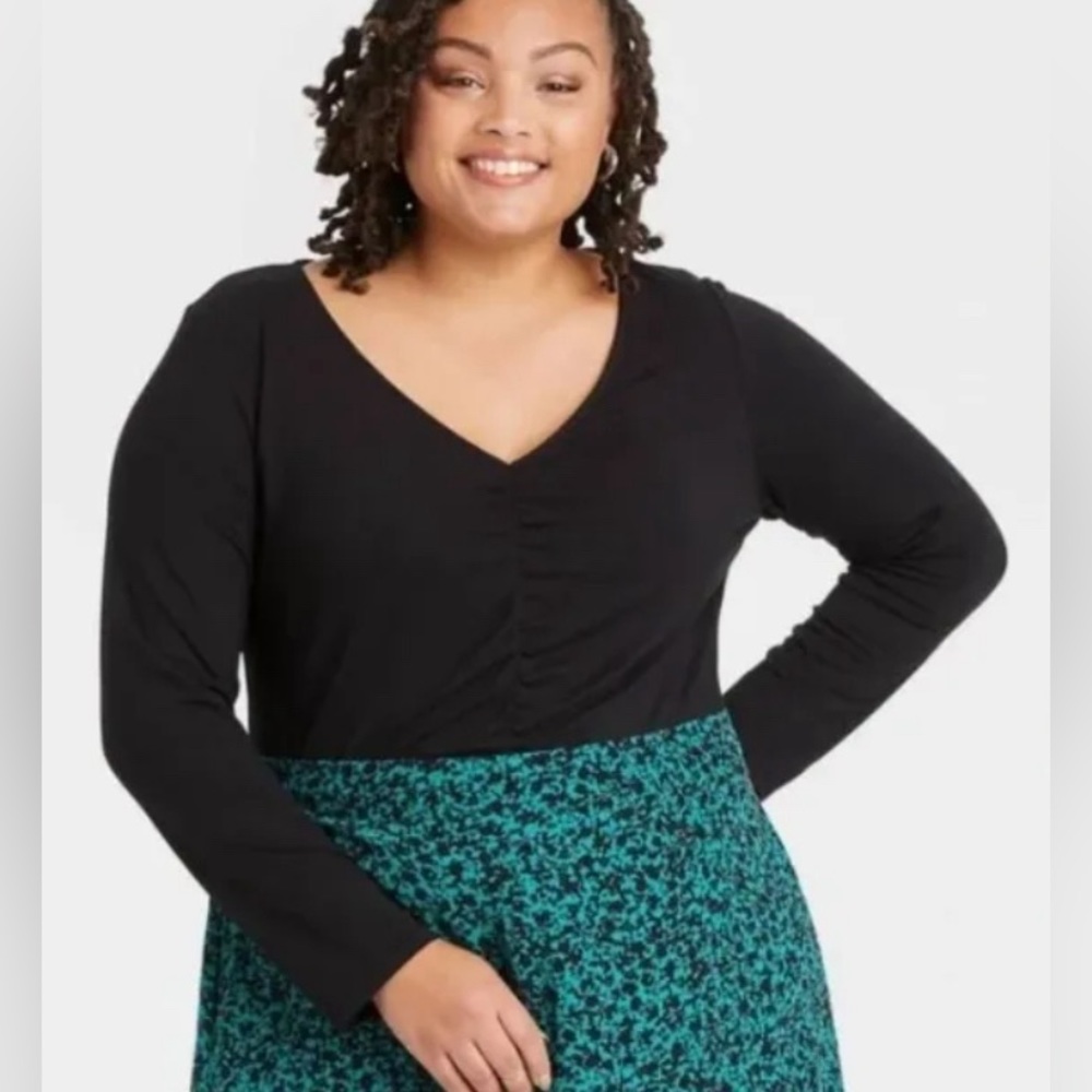 AVA & VIV Flutter Ruched Knit Top Ruching Down Front Blouse Plus Size 4X Black